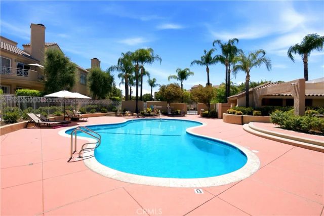 23609 Del Monte Drive 295, Valencia, CA 91355