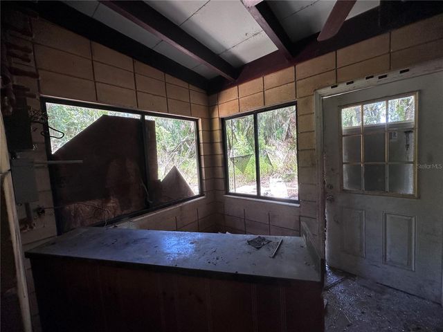 9315 E TREASURE ISLAND AVENUE, Leesburg, FL 34788