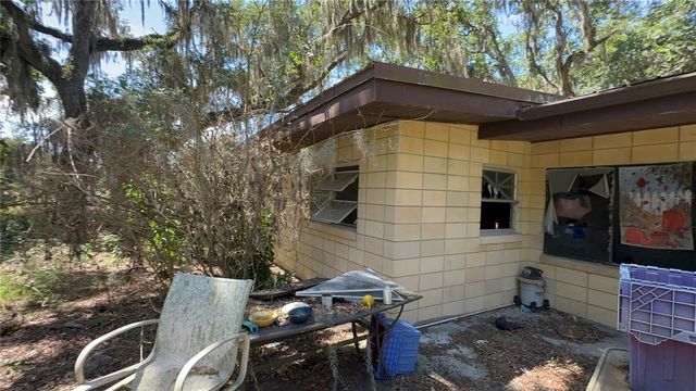 9315 E TREASURE ISLAND AVENUE, Leesburg, FL 34788