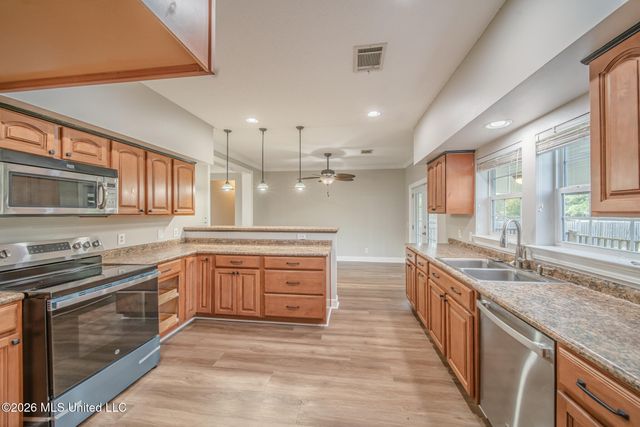 19530 Wallace Way, Saucier, MS 39574