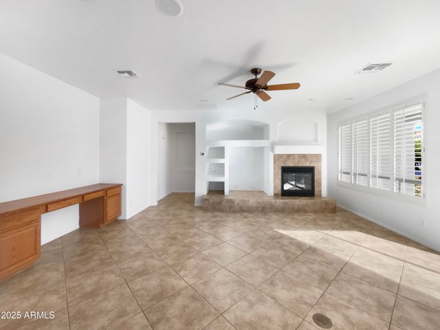 42643 W CONSTELLATION Drive, Maricopa, AZ 85138