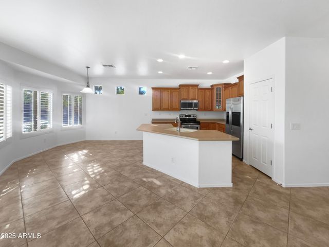 42643 W CONSTELLATION Drive, Maricopa, AZ 85138