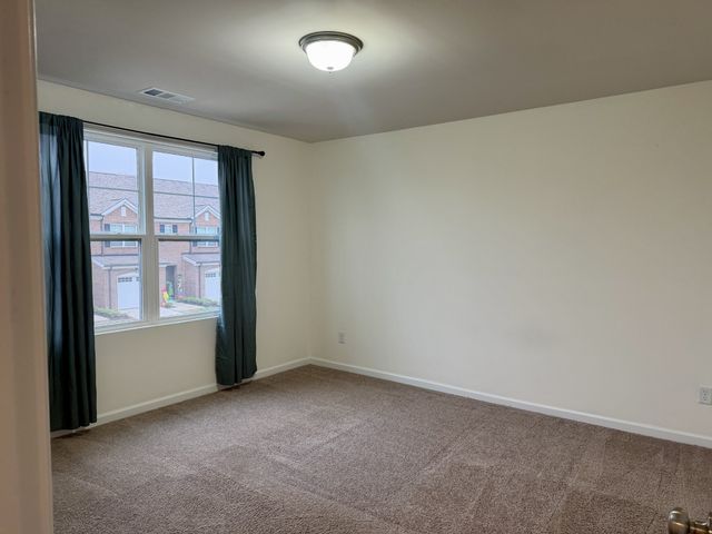 150 Fister Dr, Lebanon, TN 37090