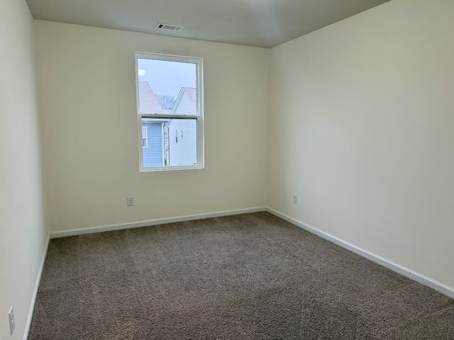 150 Fister Dr, Lebanon, TN 37090