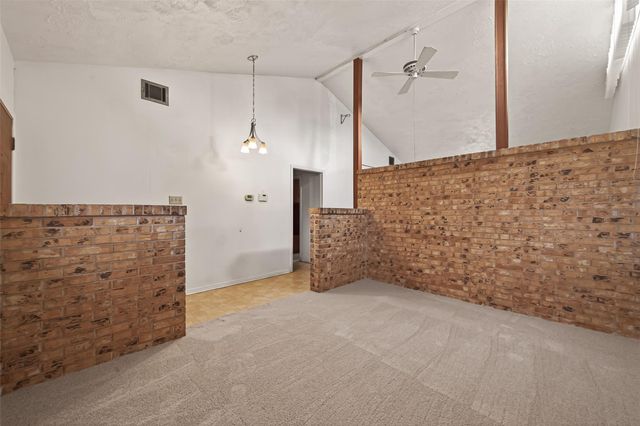 4303 Brownstone Lane, Houston, TX 77053