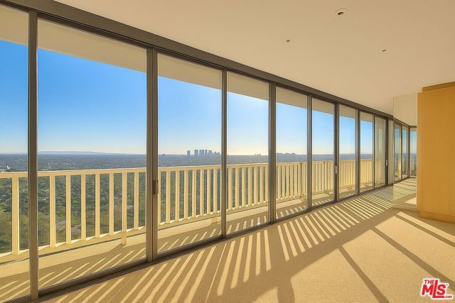 9255 Doheny Road 2406, West Hollywood, CA 90069