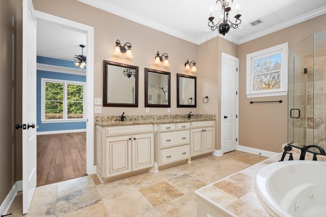 25 RIVERSEDGE CV N, Arlington, TN 38002