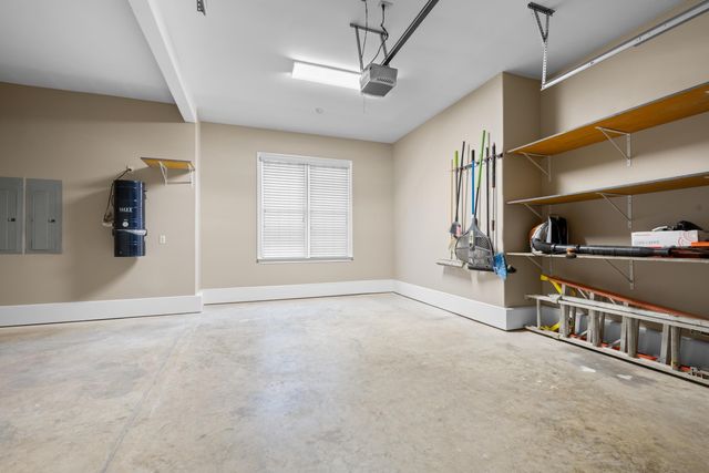 25 RIVERSEDGE CV N, Arlington, TN 38002