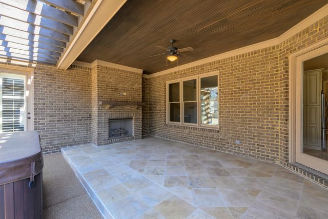 25 RIVERSEDGE CV N, Arlington, TN 38002