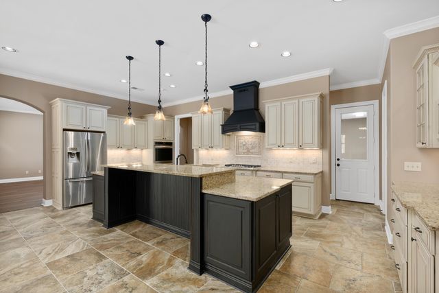 25 RIVERSEDGE CV N, Arlington, TN 38002