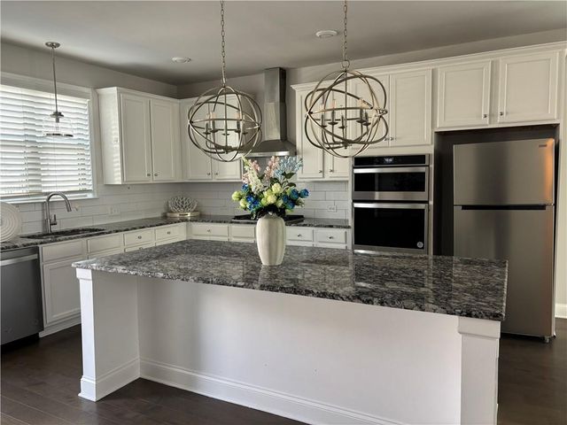 4275 Sand Pine Aly, Doraville, GA 30360