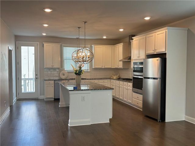 4275 Sand Pine Aly, Doraville, GA 30360
