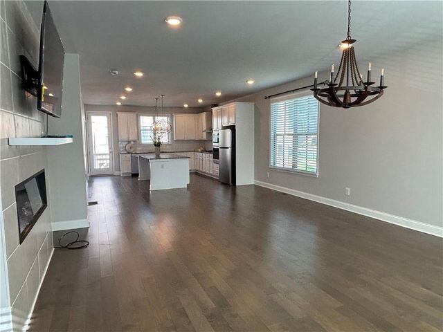 4275 Sand Pine Aly, Doraville, GA 30360