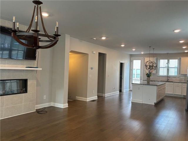 4275 Sand Pine Aly, Doraville, GA 30360