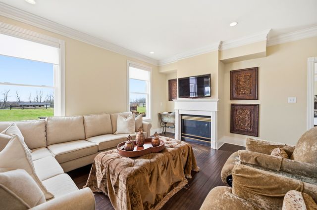 3600 Briar Hill Road, Lexington, KY 40516