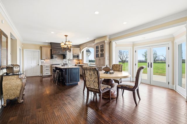 3600 Briar Hill Road, Lexington, KY 40516