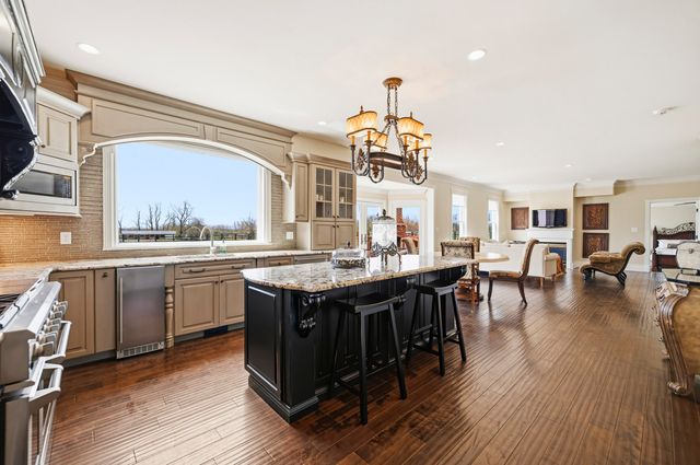 3600 Briar Hill Road, Lexington, KY 40516