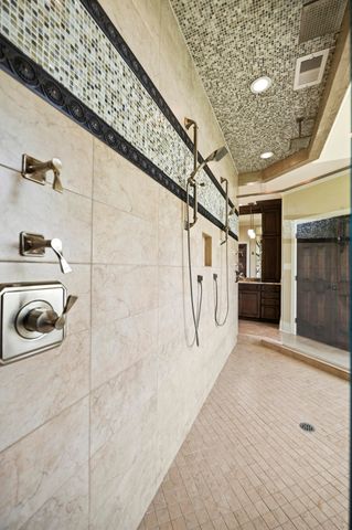 3600 Briar Hill Road, Lexington, KY 40516