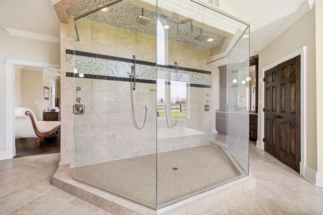 3600 Briar Hill Road, Lexington, KY 40516