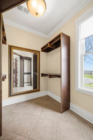 3600 Briar Hill Road, Lexington, KY 40516