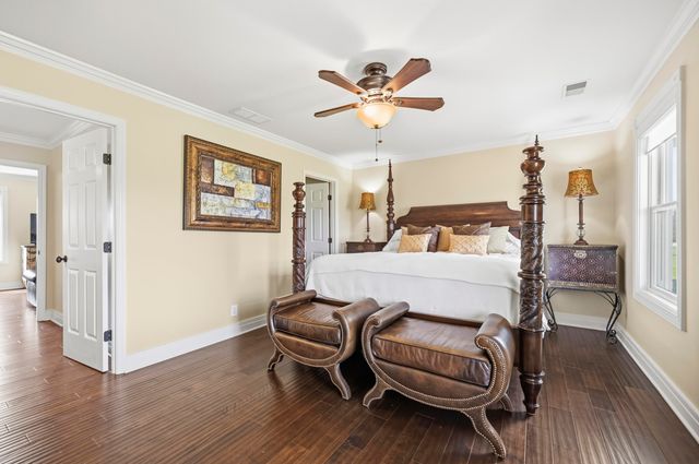 3600 Briar Hill Road, Lexington, KY 40516