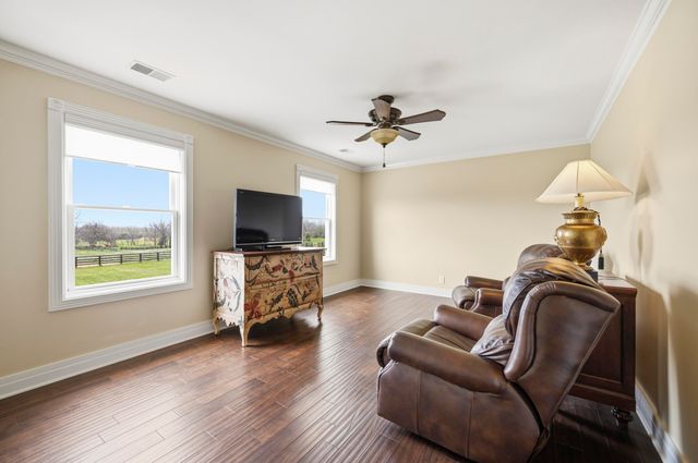 3600 Briar Hill Road, Lexington, KY 40516