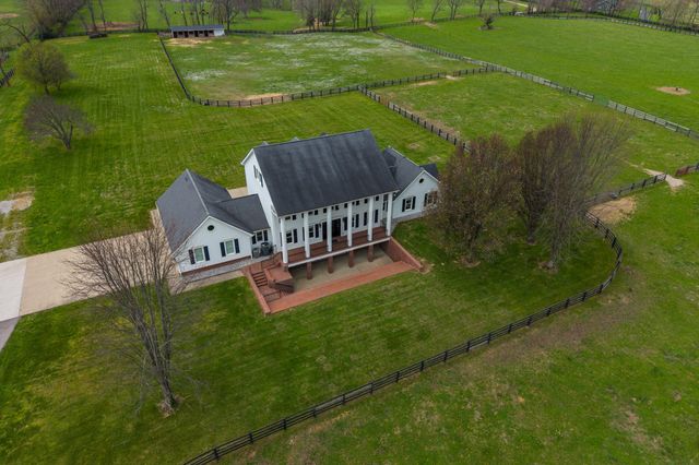 3600 Briar Hill Road, Lexington, KY 40516