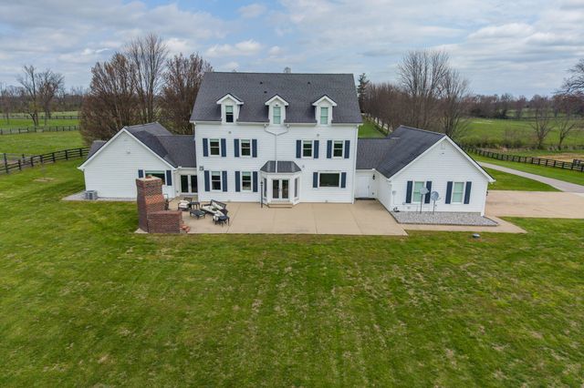 3600 Briar Hill Road, Lexington, KY 40516