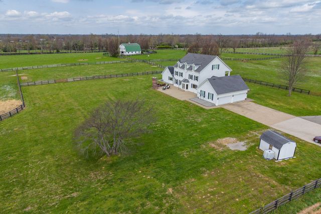 3600 Briar Hill Road, Lexington, KY 40516