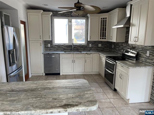 138 Pompton Avenue, Verona, NJ 07044