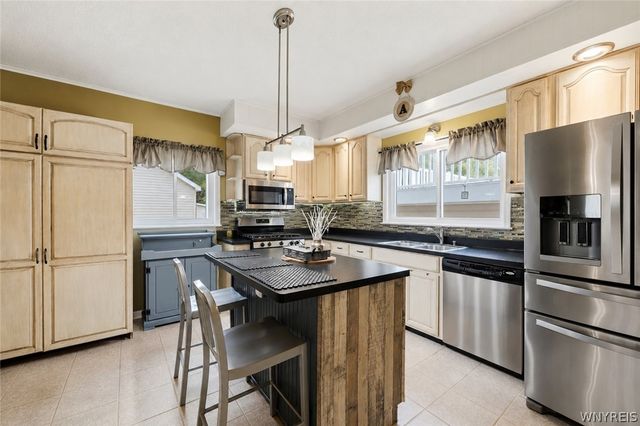 1422 Payne Avenue, North Tonawanda, NY 14120