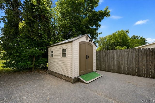 1422 Payne Avenue, North Tonawanda, NY 14120