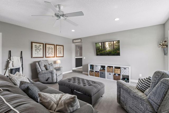 4163 Monarch Court, Lake Elmo, MN 55042