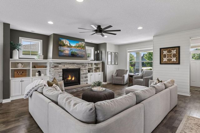 4163 Monarch Court, Lake Elmo, MN 55042