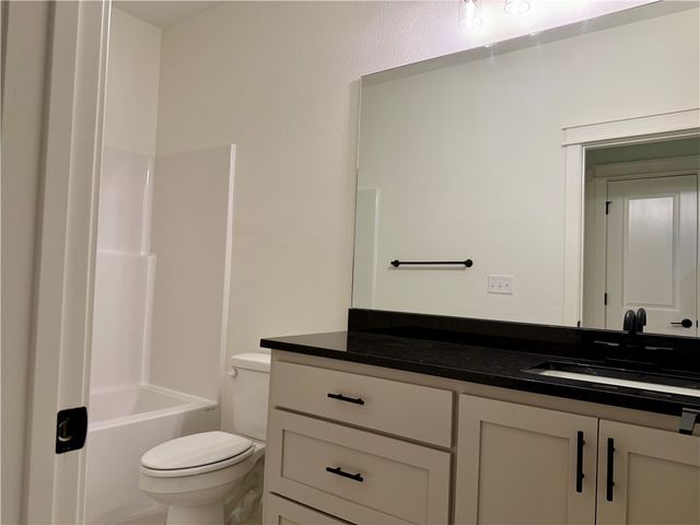 2 Fryer Lane, Bella Vista, AR 72715