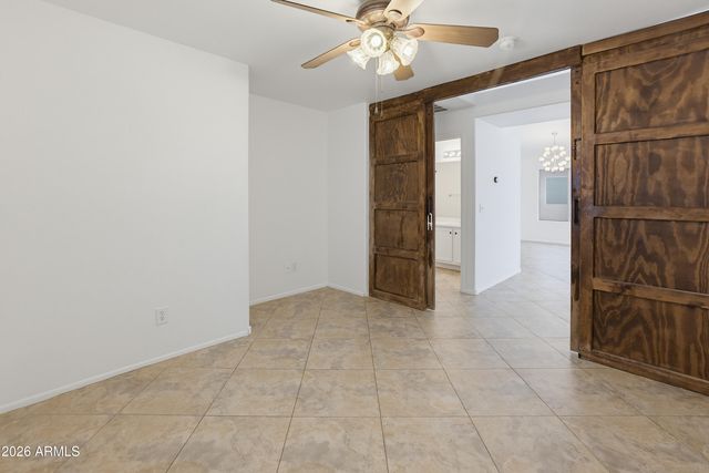 10511 W READE Avenue, Glendale, AZ 85307