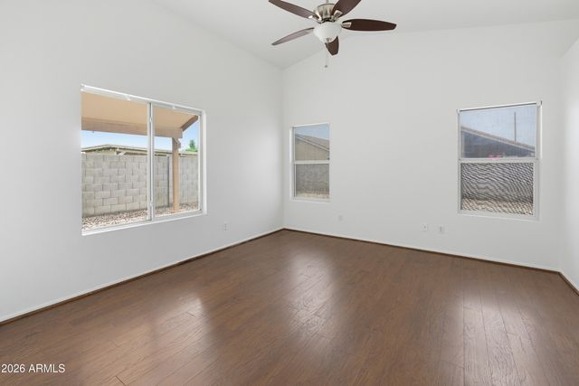 10511 W READE Avenue, Glendale, AZ 85307