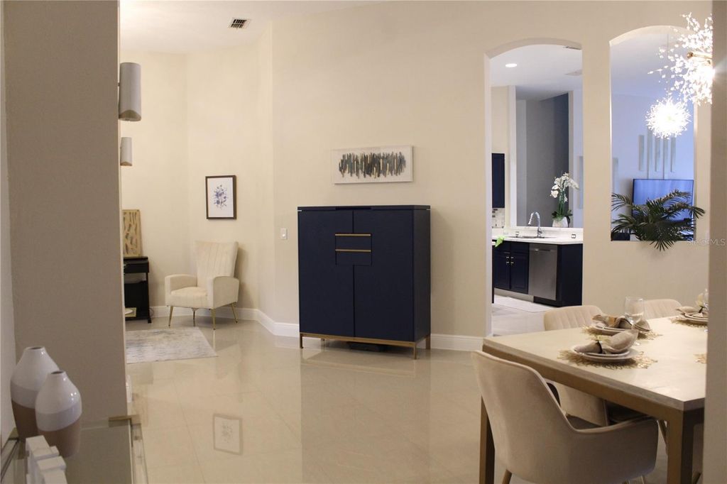 Image 12 of property listing at 3839 GOLDEN FEATHER WAY, Kissimmee, FL 34746