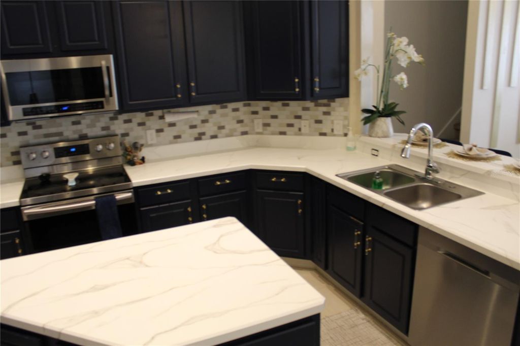 Image 38 of property listing at 3839 GOLDEN FEATHER WAY, Kissimmee, FL 34746