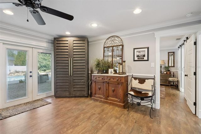 2530 E NEW YORK AVENUE, Deland, FL 32724