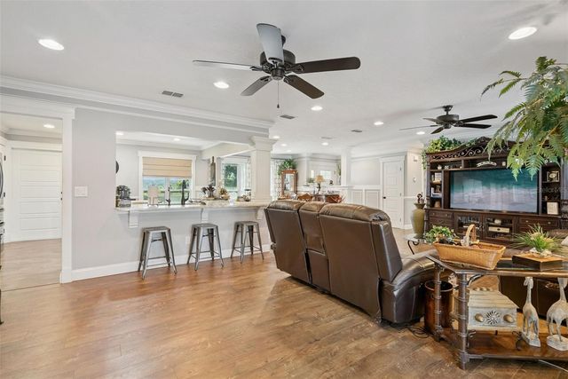 2530 E NEW YORK AVENUE, Deland, FL 32724