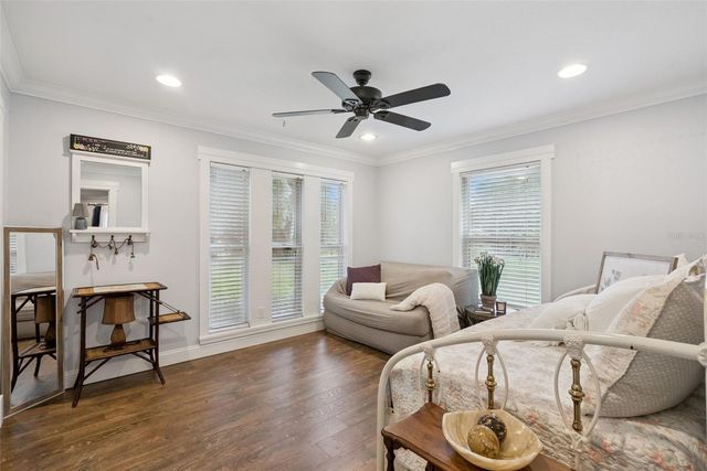 2530 E NEW YORK AVENUE, Deland, FL 32724