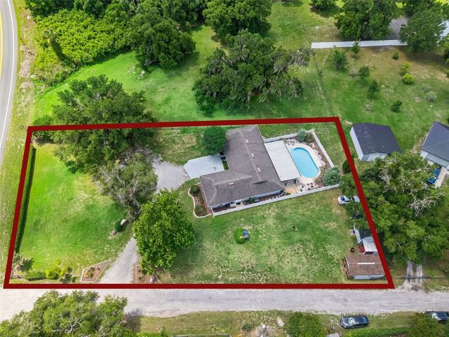 2530 E NEW YORK AVENUE, Deland, FL 32724