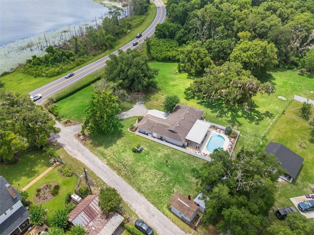 2530 E NEW YORK AVENUE, Deland, FL 32724
