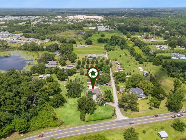 2530 E NEW YORK AVENUE, Deland, FL 32724