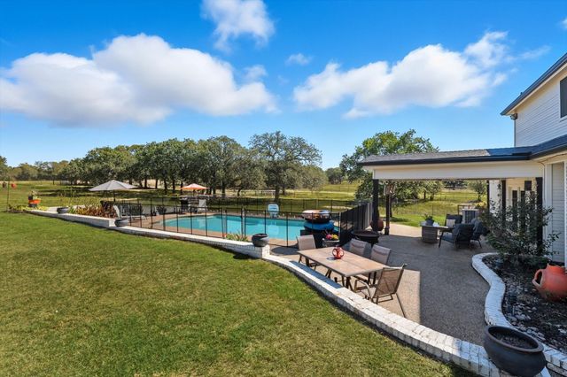 4011 E Bankhead HWY, Hudson Oaks, TX 76087