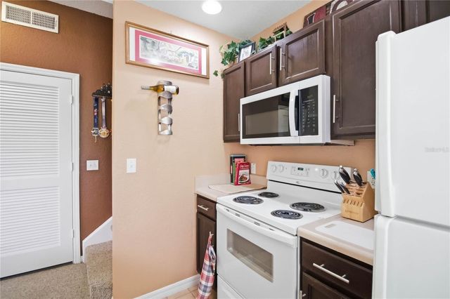 2620 LODI CIRCLE 101, Kissimmee, FL 34746