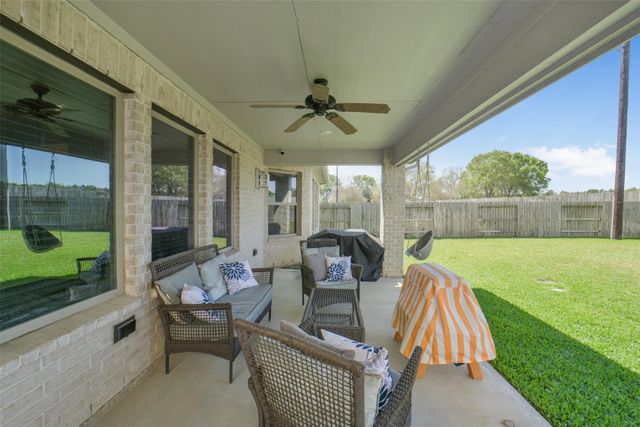 21843 Rose Maris Lane, Tomball, TX 77377