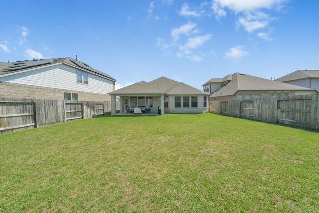 21843 Rose Maris Lane, Tomball, TX 77377