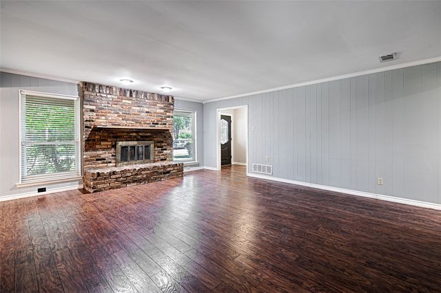 614 Brookfield Drive, Garland, TX 75040